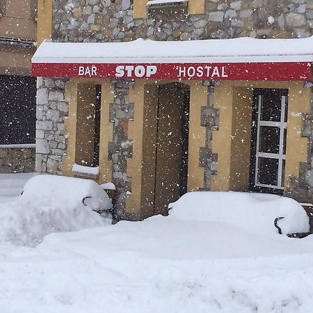 Hostal Bar Stop Hotel Velilla del Rio Carrion Ngoại thất bức ảnh