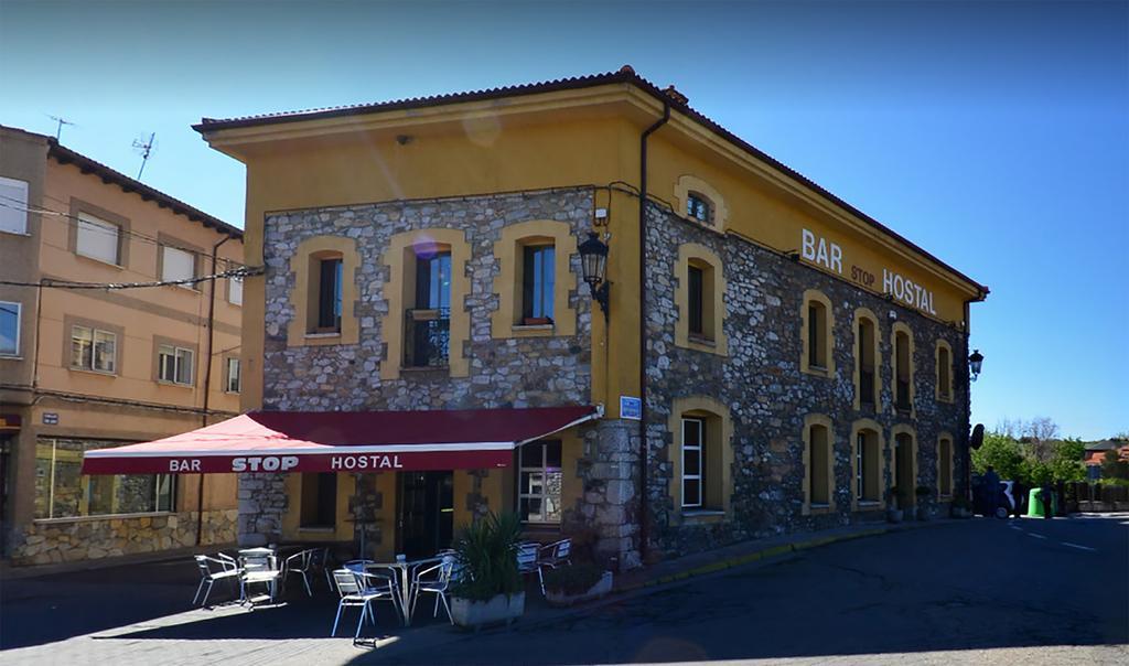 Hostal Bar Stop Hotel Velilla del Rio Carrion Ngoại thất bức ảnh